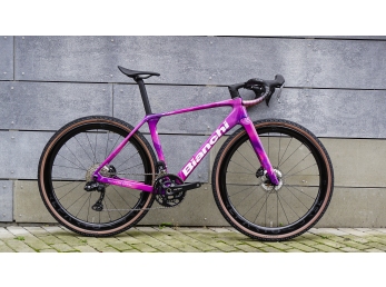 Bianchi Impulso RC SHIMANO GRX DI2 2X12 DISC Miami Drip 2026 velikost S